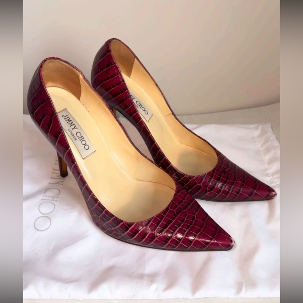 Jimmy Choo Burgundy croc style leather pumps - Picture 3 of 4